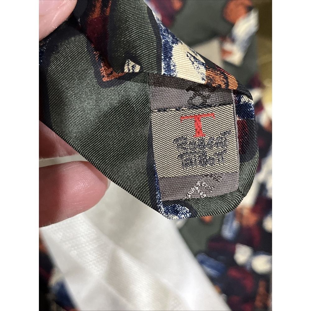 Robert Talbott Green Abstract Camouflage 100% Silk Hand Sewn Wide Width Tie - Picture 7 of 8